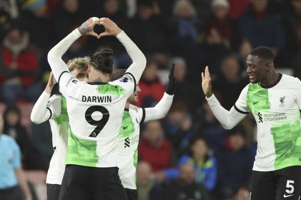 Nunez and Jota score 2 each for Liverpool in 4 0 thrashing of